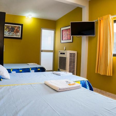 La Casa De Hiro Hotel Tarapoto Bagian luar foto